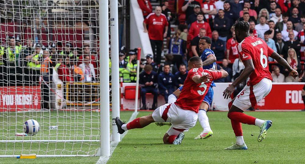 利物浦主场力擒最黑升班马桑德兰，无萨拉赫后发挥出色，全取3分。